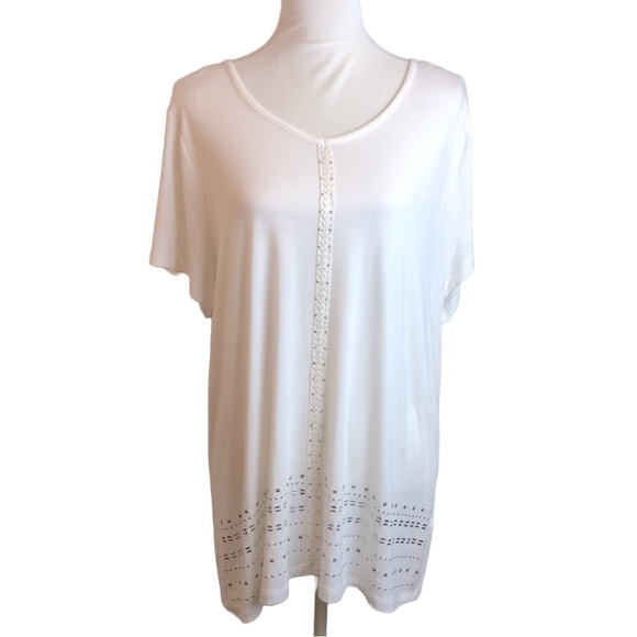 CJ Banks Metallic Embellished Off White Top 1X - Picture 1 of 6